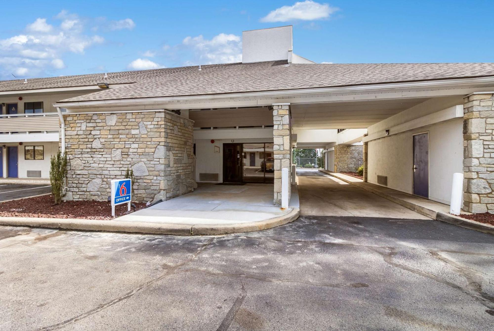 Motel 6-Dayton, Oh - 엥글우드 외부 사진